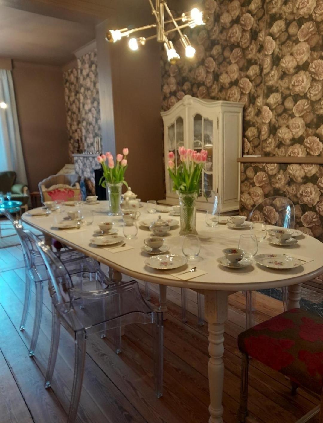 Maison Du Roi Bed & Breakfast *